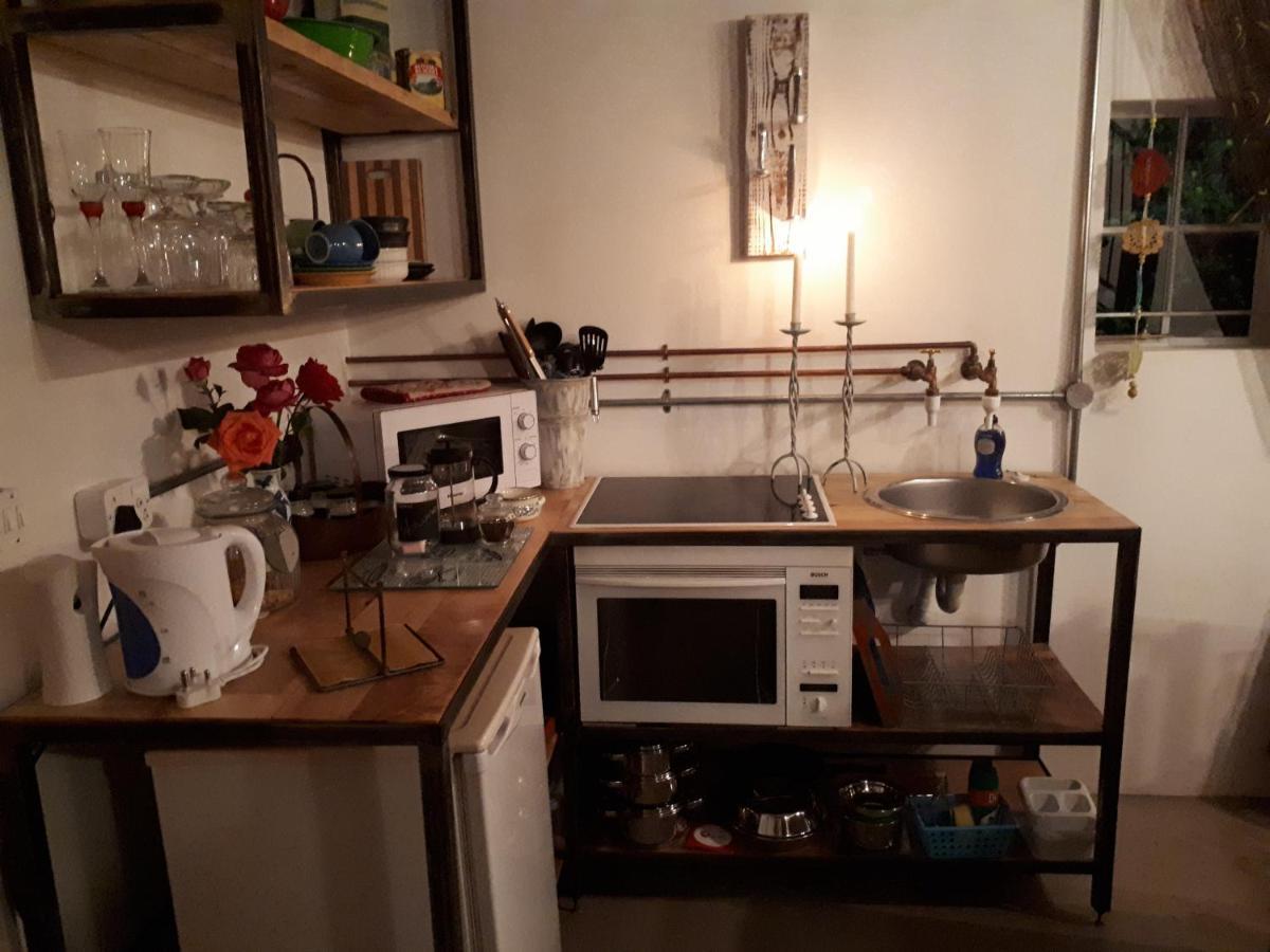 Honeysuckle Clarens Ξενοδοχείο Εξωτερικό φωτογραφία